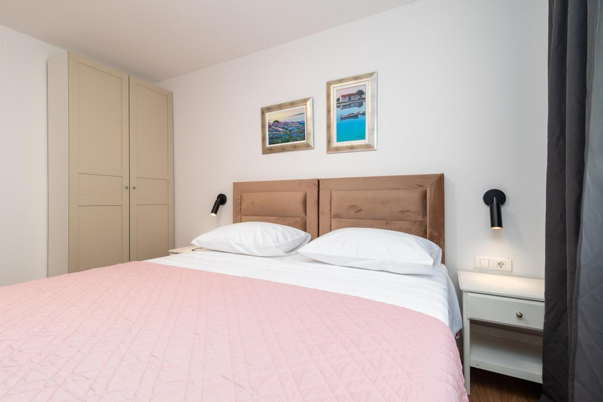 טרוגיר Maca Apartments & Suites מראה חיצוני תמונה