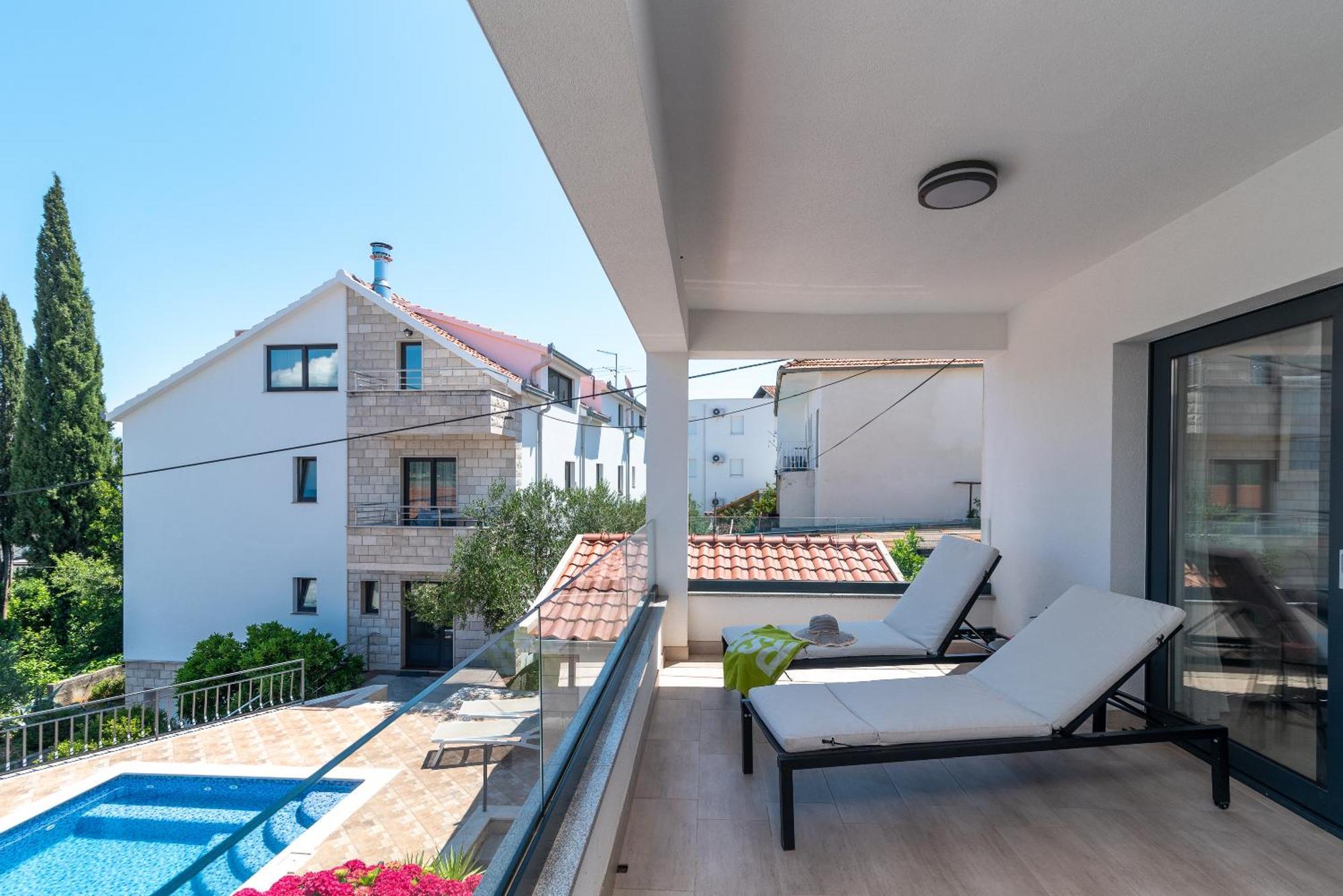 טרוגיר Maca Apartments & Suites מראה חיצוני תמונה