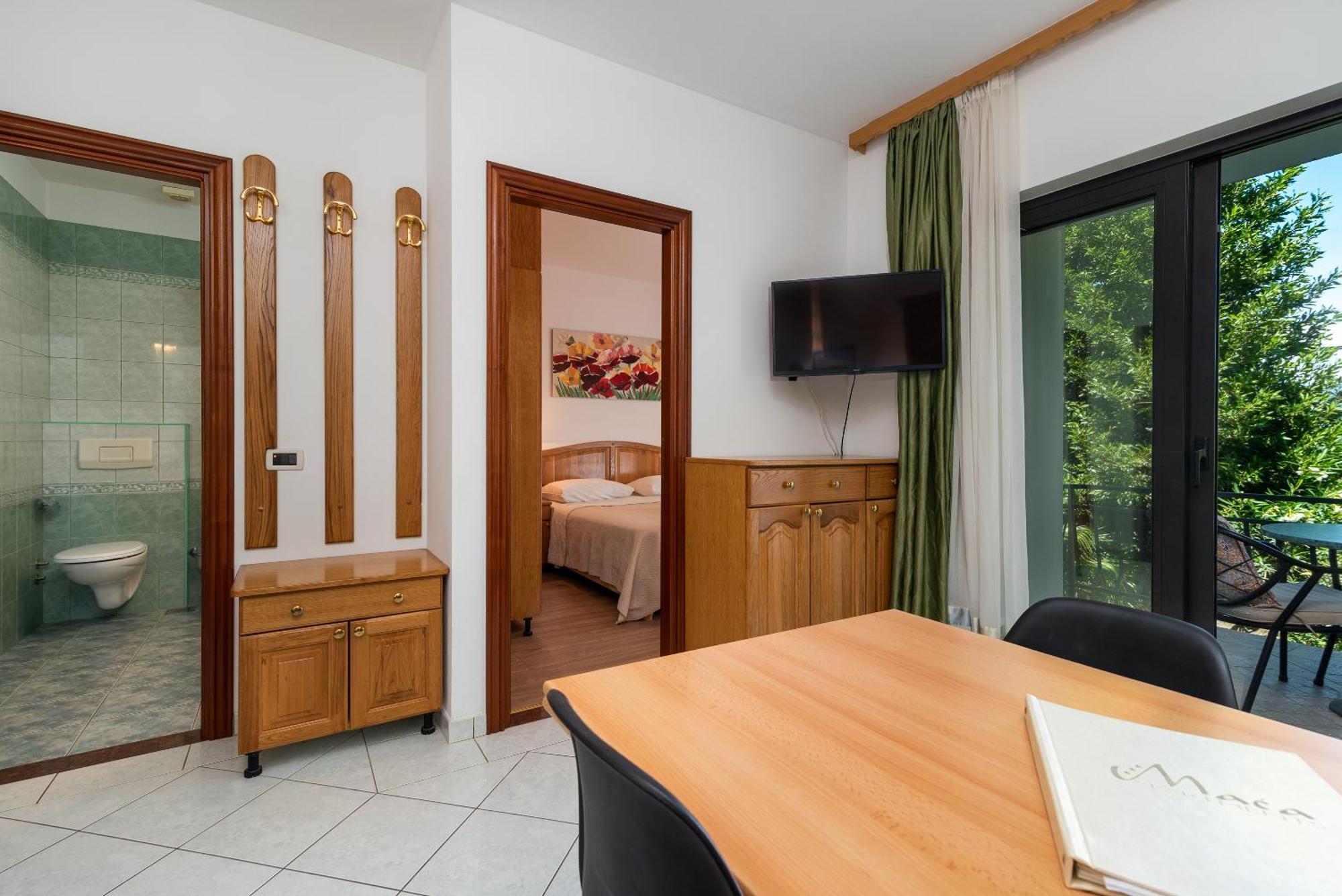 טרוגיר Maca Apartments & Suites מראה חיצוני תמונה