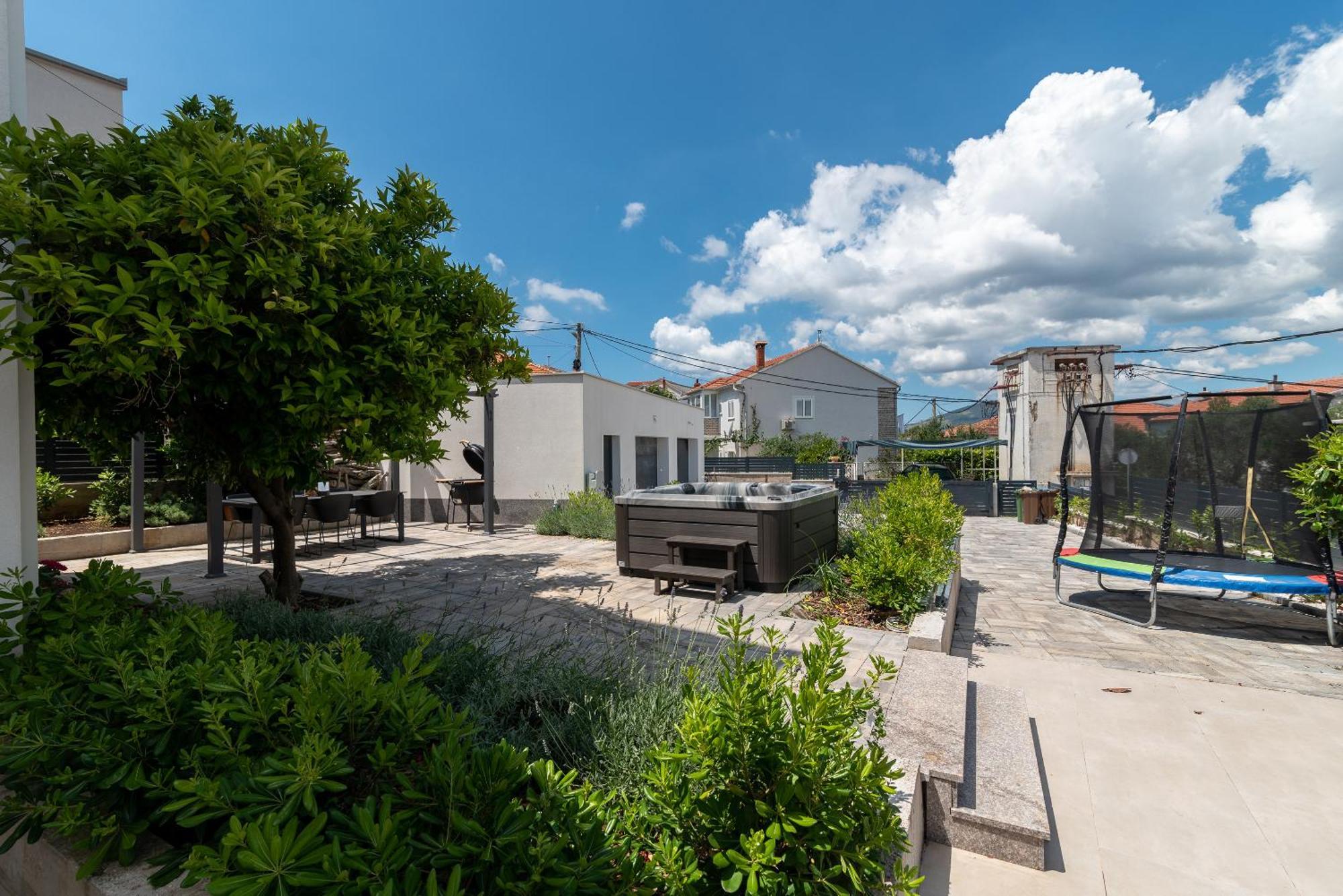 טרוגיר Maca Apartments & Suites מראה חיצוני תמונה