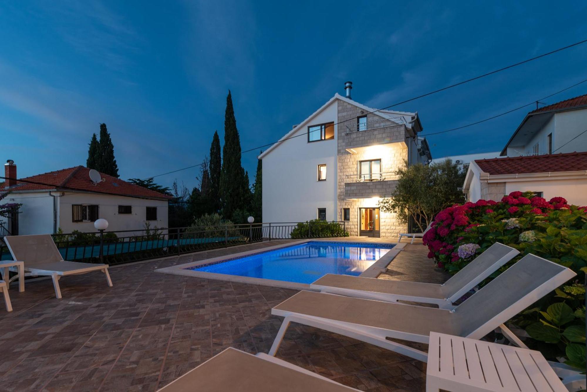 טרוגיר Maca Apartments & Suites מראה חיצוני תמונה