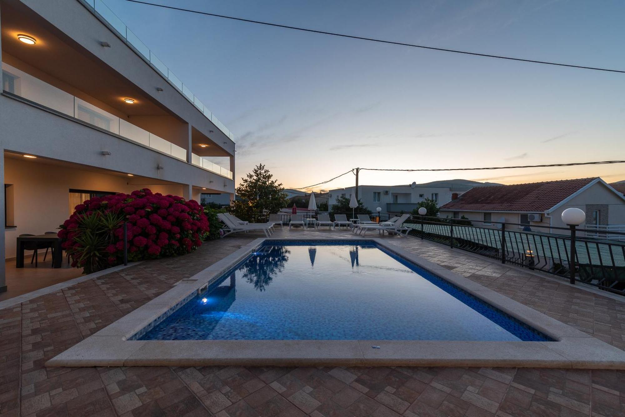 טרוגיר Maca Apartments & Suites מראה חיצוני תמונה